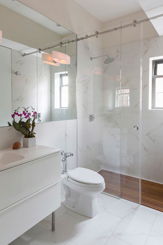 Phòng tắm kính mở lùa 10*30