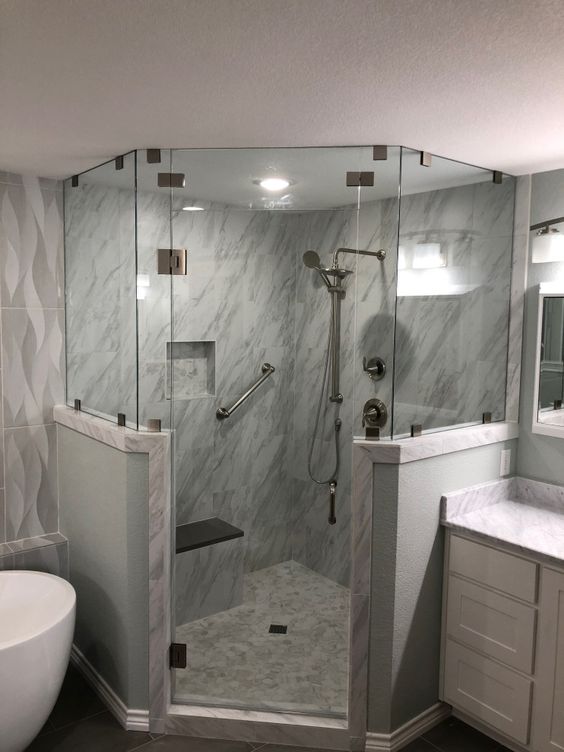 Cabin phòng tắm kính 135 độ – Vách tắm kính vát góc