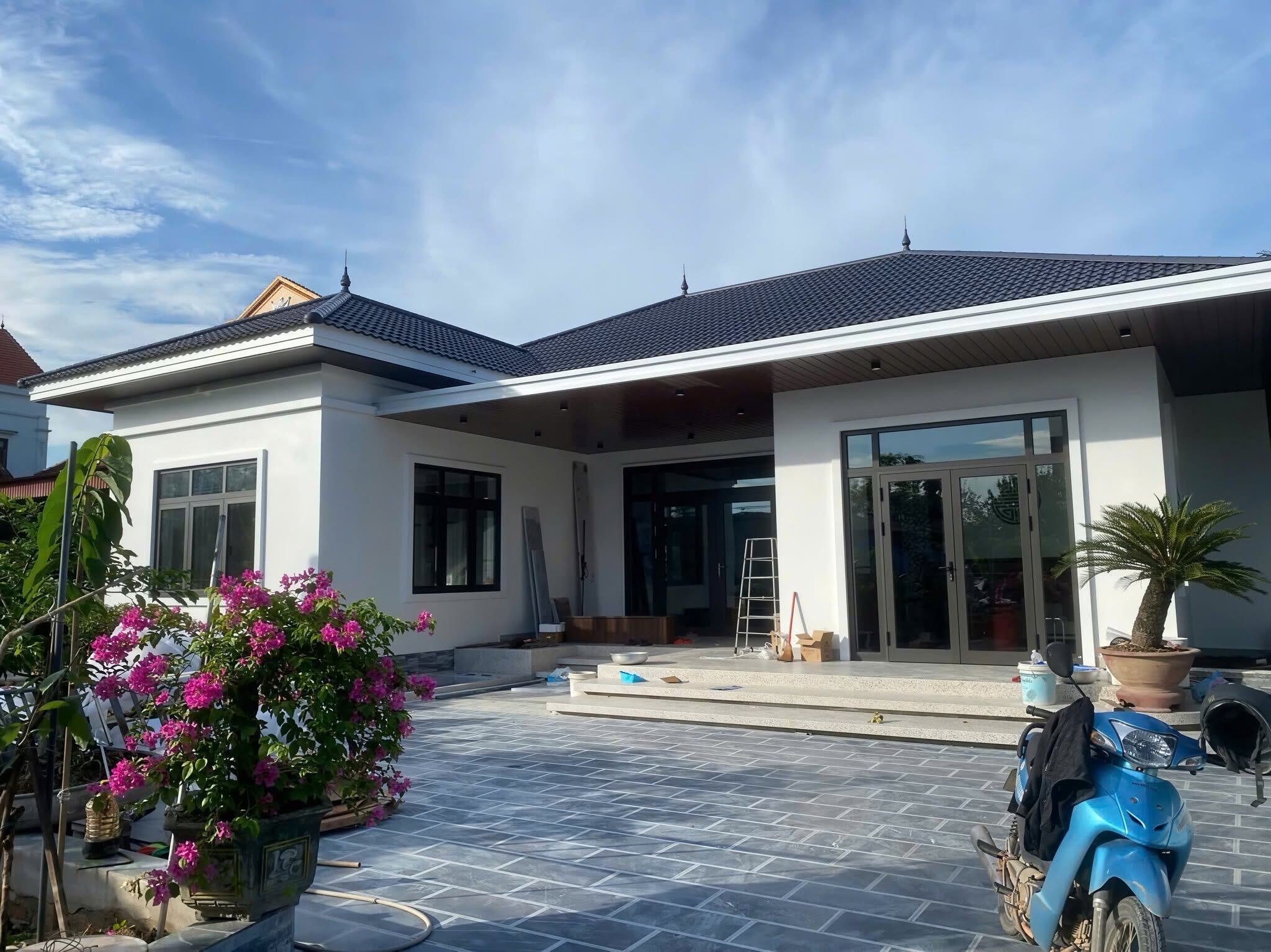Hoàn thiện hệ cửa nhôm kính tại Kim Thành, Hải Dương